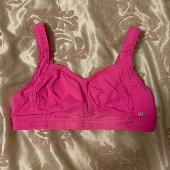 Lululemon - Picture 7 of 16